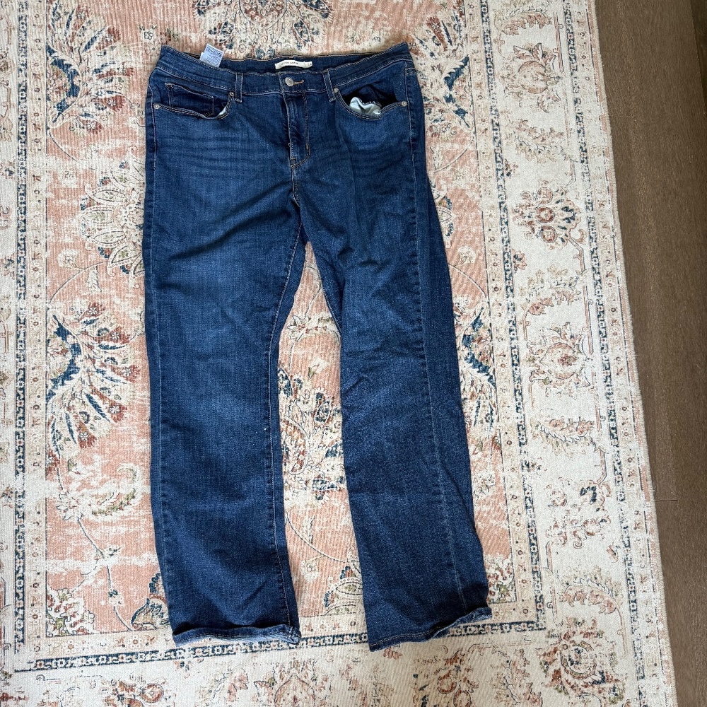 Levis women's bootcut jeans size 14S (32x30)